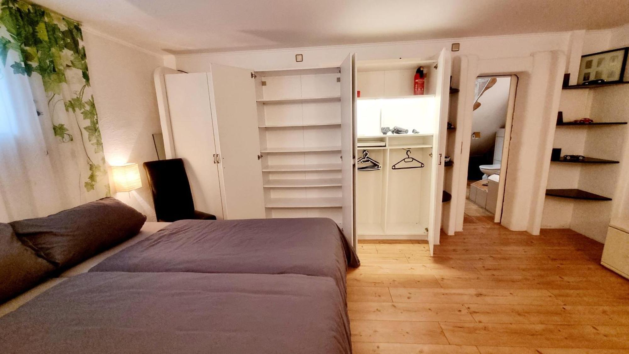 Ruheoase Am Waldrand - Auf 90Qm Sind Nicht Nur Die Eltern Und Bis Zu 5 Kinder Willkommen, Auch Hunde Und Katzen Sind Willkommen Laichingen Buitenkant foto